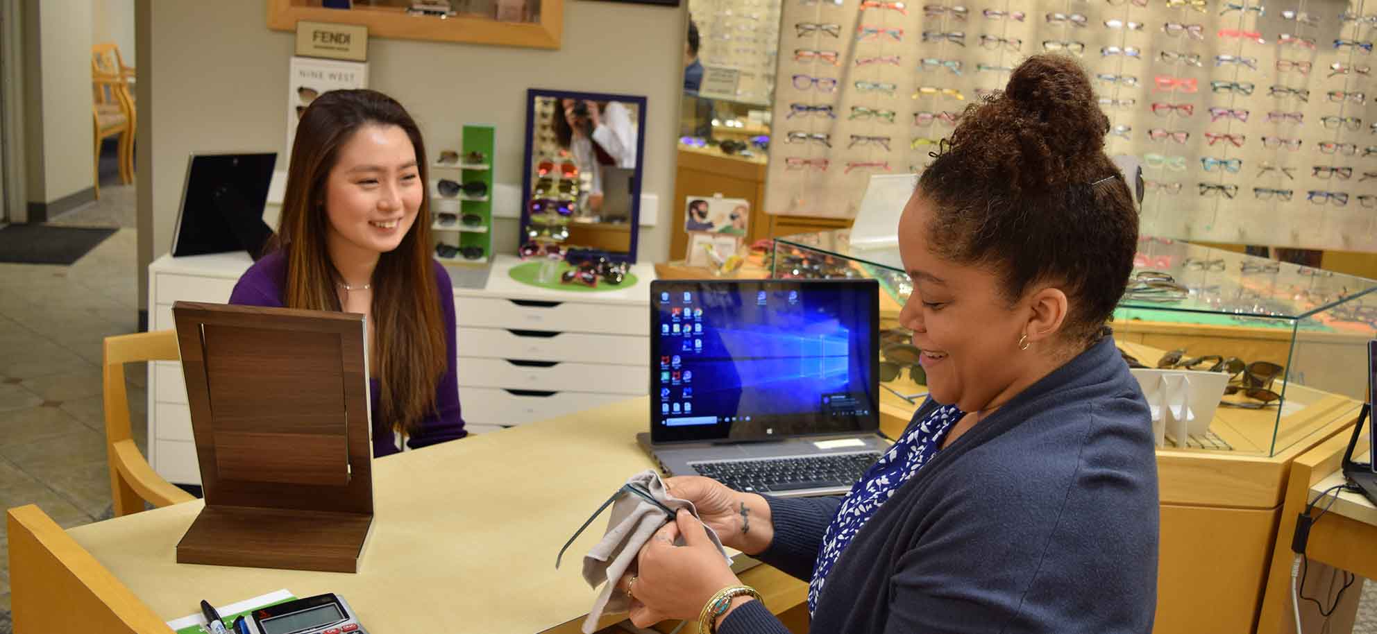 Optometrist, Eye Doctor in Burke VA Virginia Eyecare Center